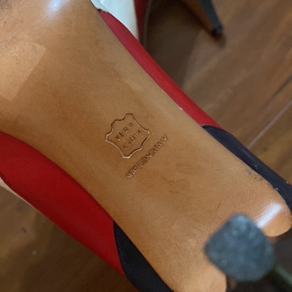 Vintage Salvatore Ferragamo for Saks Navy Red White Leather Pumps 7.5 AA - Picture 8 of 11